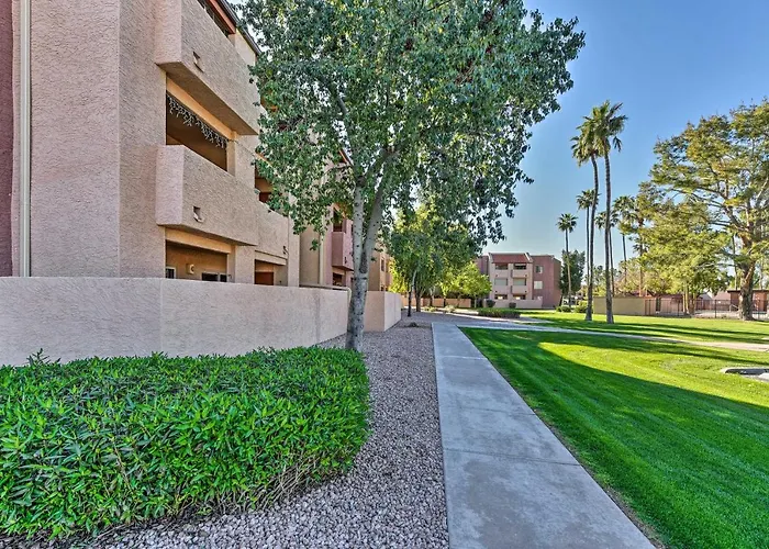 Hébergement de vacances Walk To Sloan Park: W/ Pool Access In Mesa